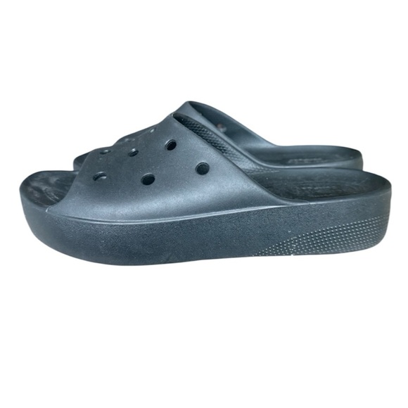 Crocs, iconic comfort, Lady size 6 excellent condition platform - Picture 1 of 9